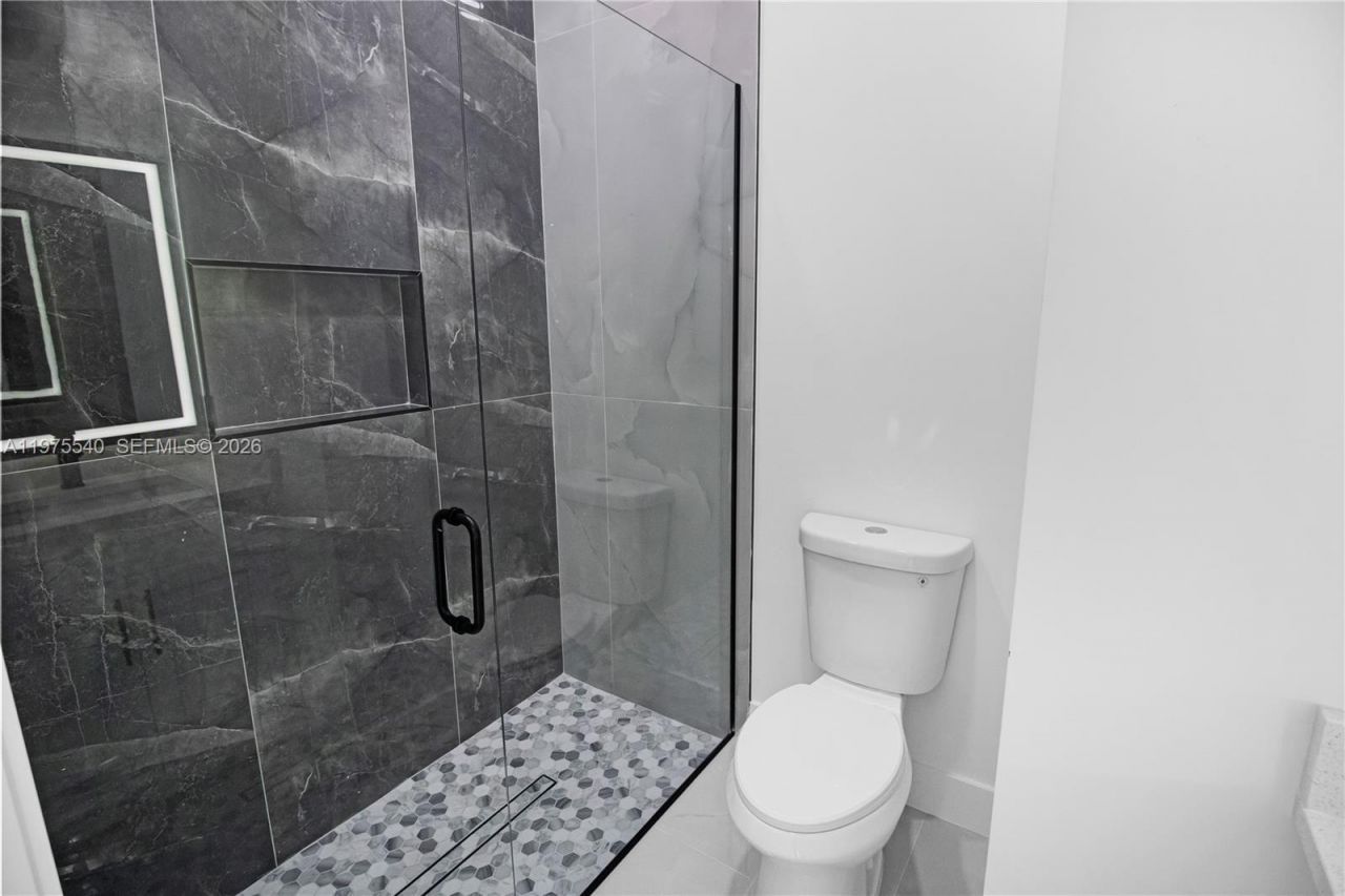 633 S Wabasso , Lehigh Acres, FL 33974 Photo