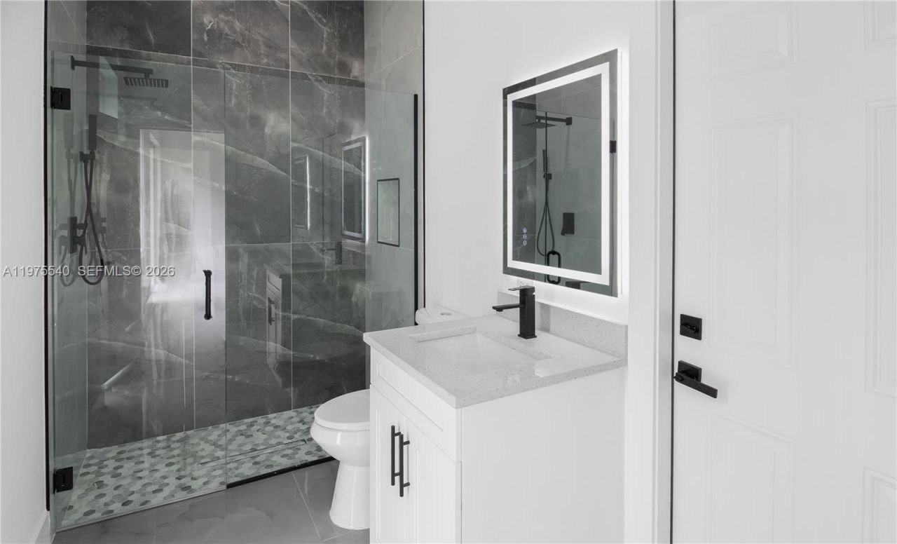 633 S Wabasso , Lehigh Acres, FL 33974 Photo