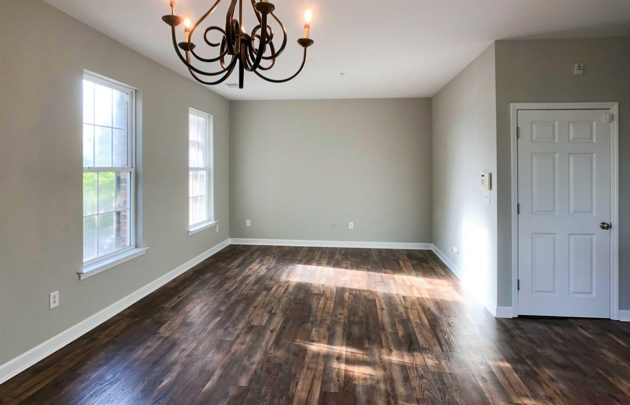 2834 Howard Ave. Photo 13