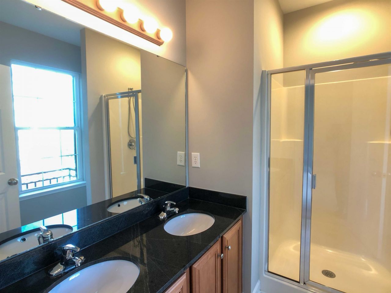 2834 Howard Ave. Photo 19