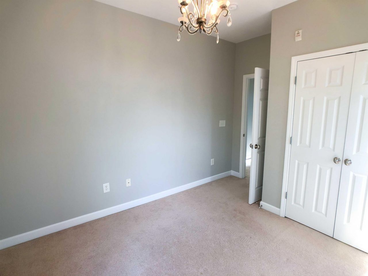 2834 Howard Ave. Photo 21