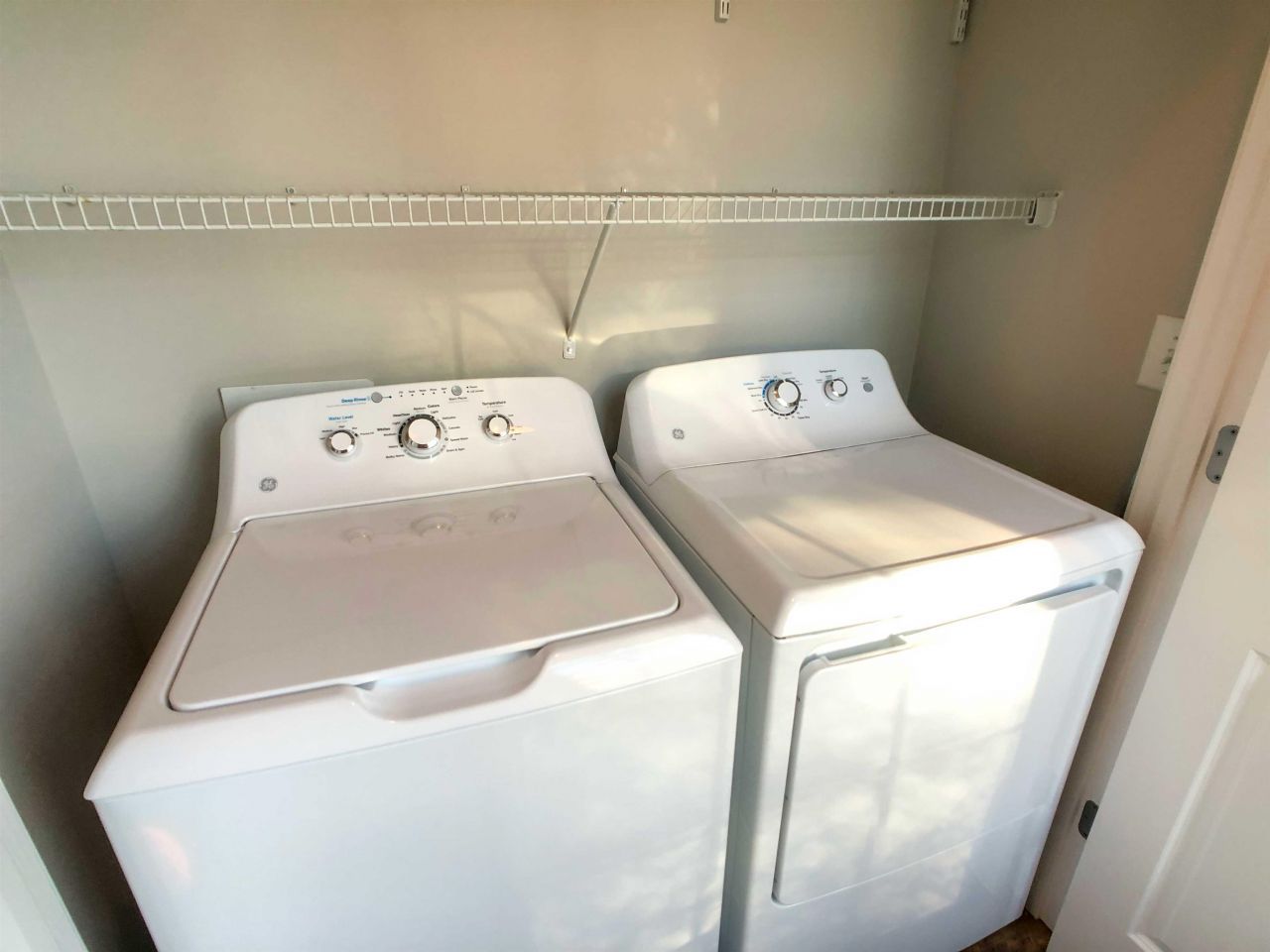 2834 Howard Ave. Photo 23