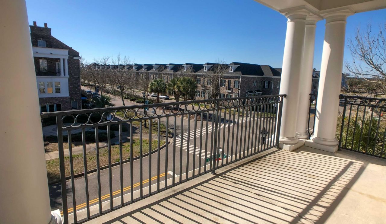 2834 Howard Ave. Photo 8