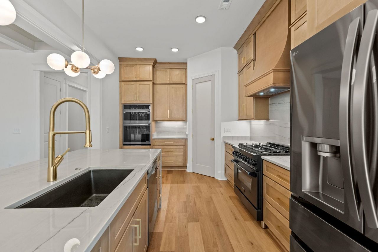 1704 Singing Rose Dr. Photo 11