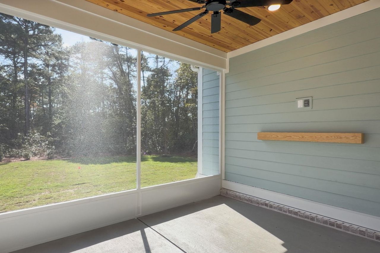 1704 Singing Rose Dr. Photo 23