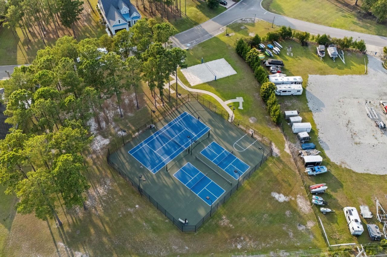 1704 Singing Rose Dr. Photo 75