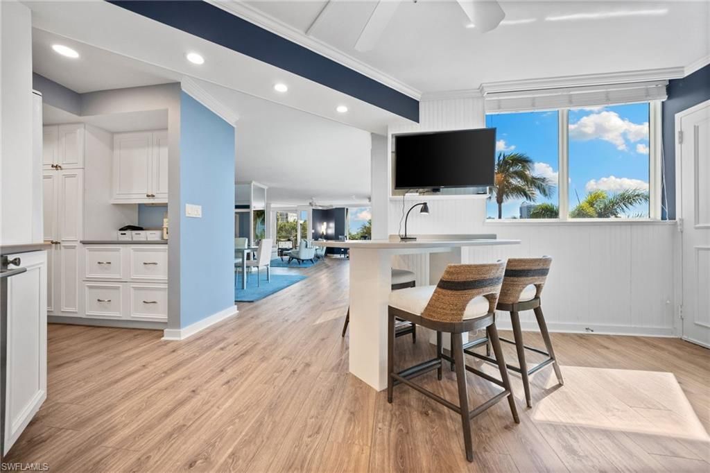 5555 Heron Point Dr, Unit 302, Naples, FL 34108 Photo