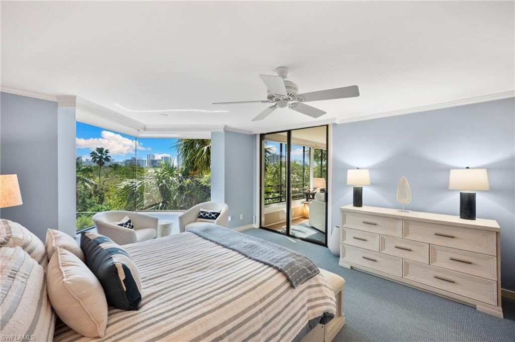 5555 Heron Point Dr, Unit 302, Naples, FL 34108 Photo