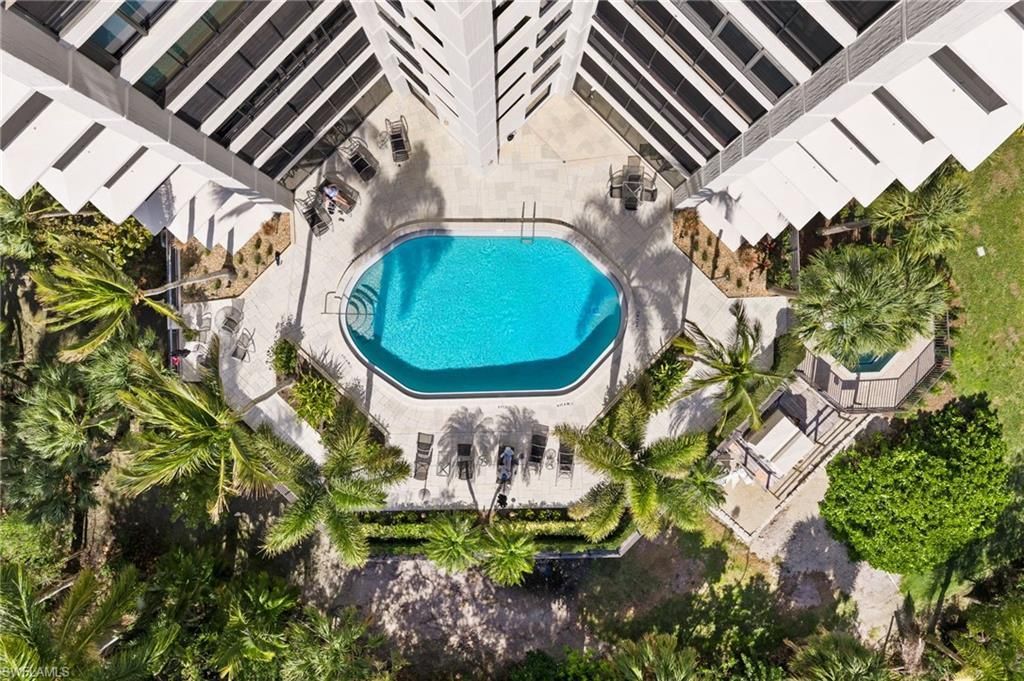 5555 Heron Point Dr , Unit 302, Naples, FL 34108 Photo