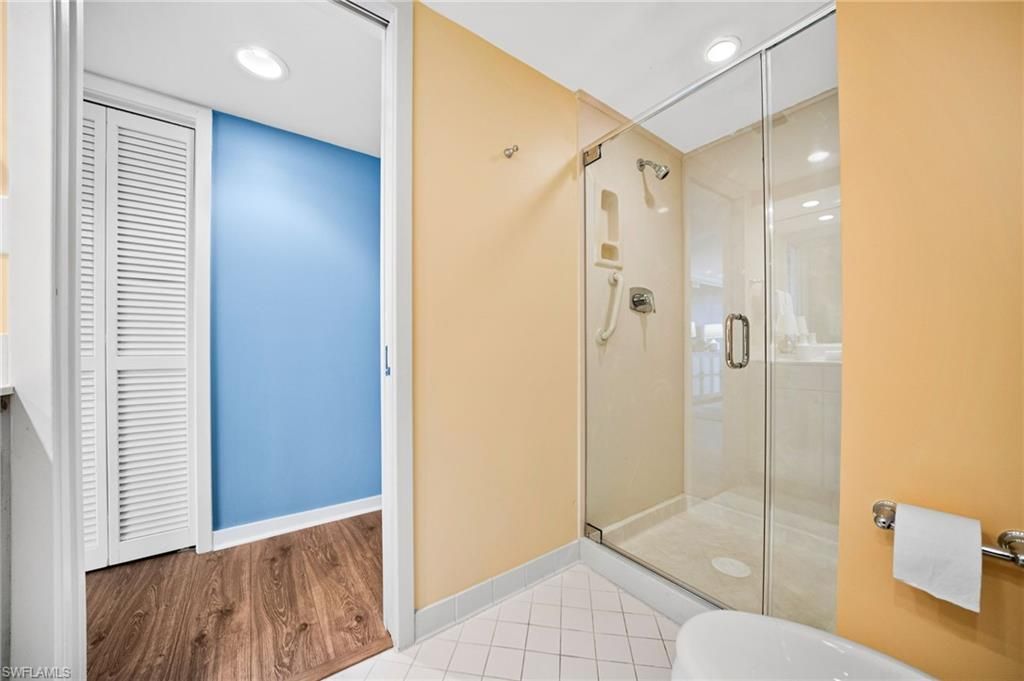 5555 Heron Point Dr, Unit 302, Naples, FL 34108 Photo