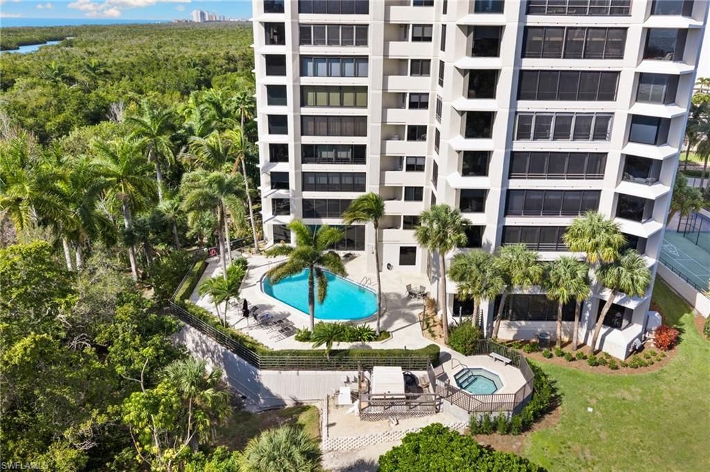5555 Heron Point Dr, Unit 302, Naples, FL 34108 Photo