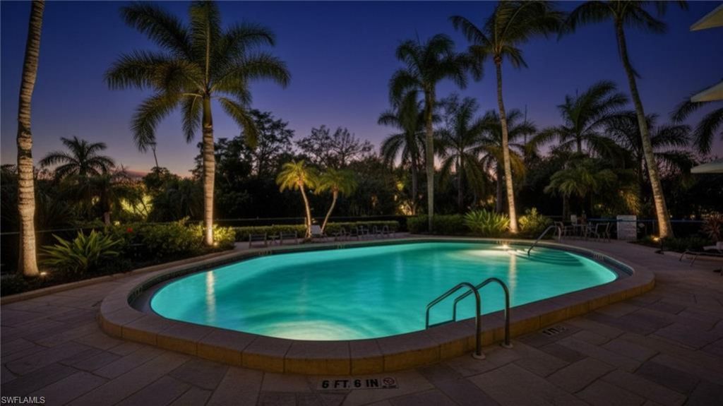 5555 Heron Point Dr, Unit 302, Naples, FL 34108 Photo