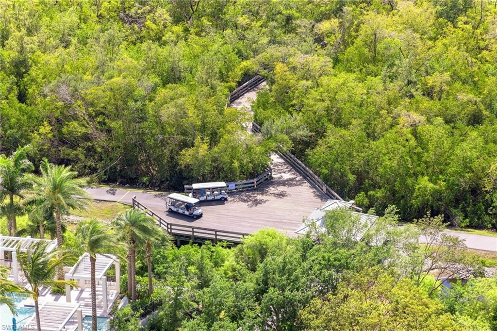 5555 Heron Point Dr , Unit 302, Naples, FL 34108 Photo