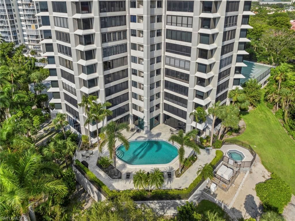 5555 Heron Point Dr, Unit 302, Naples, FL 34108 Photo