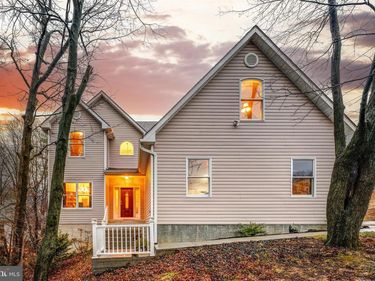 5703 CHAPIN AVENUE, ALEXANDRIA, VA 22303