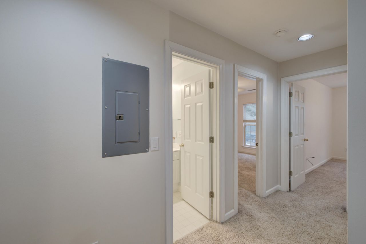 1614 Camfield Lane Photo 21