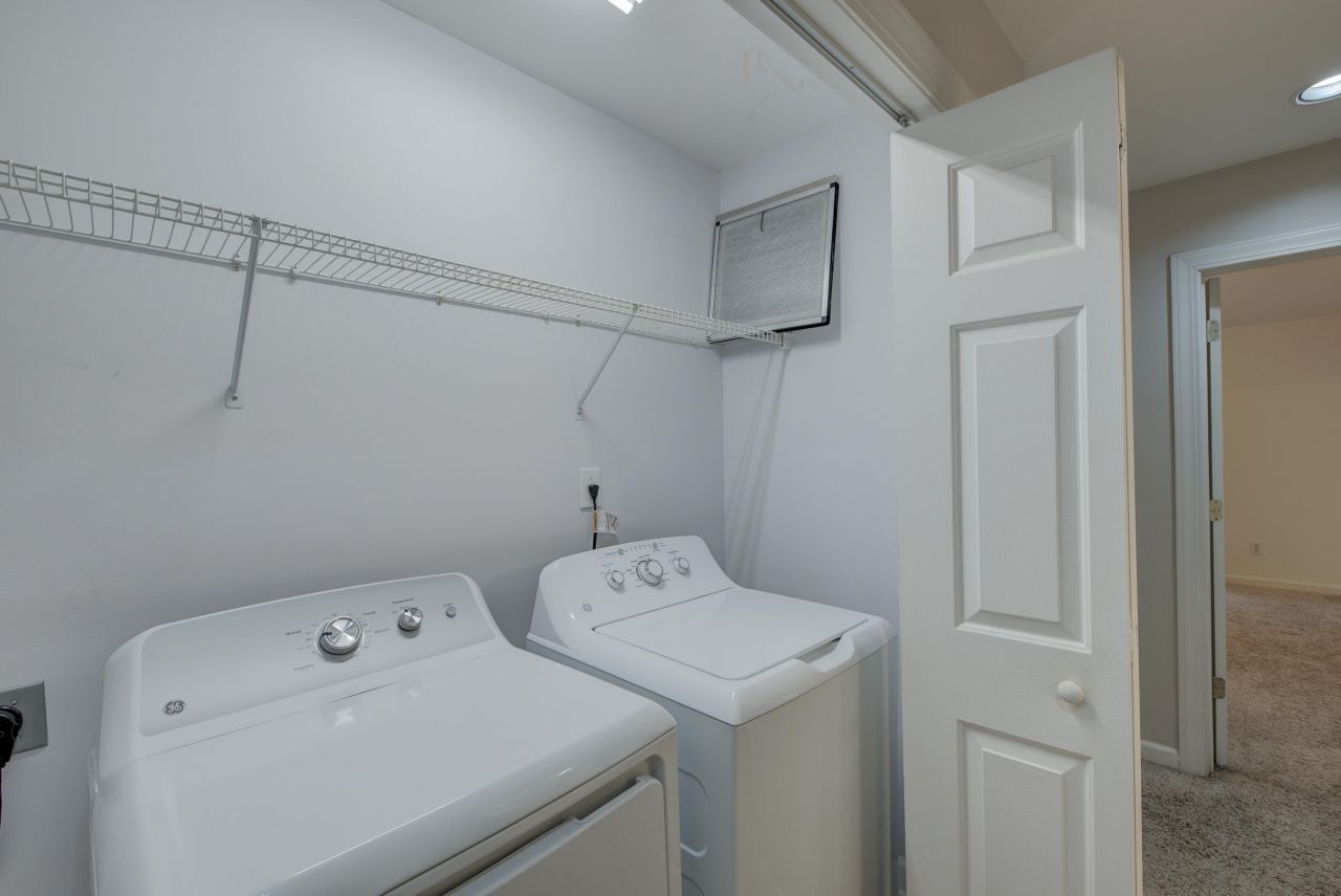 1614 Camfield Lane Photo 43