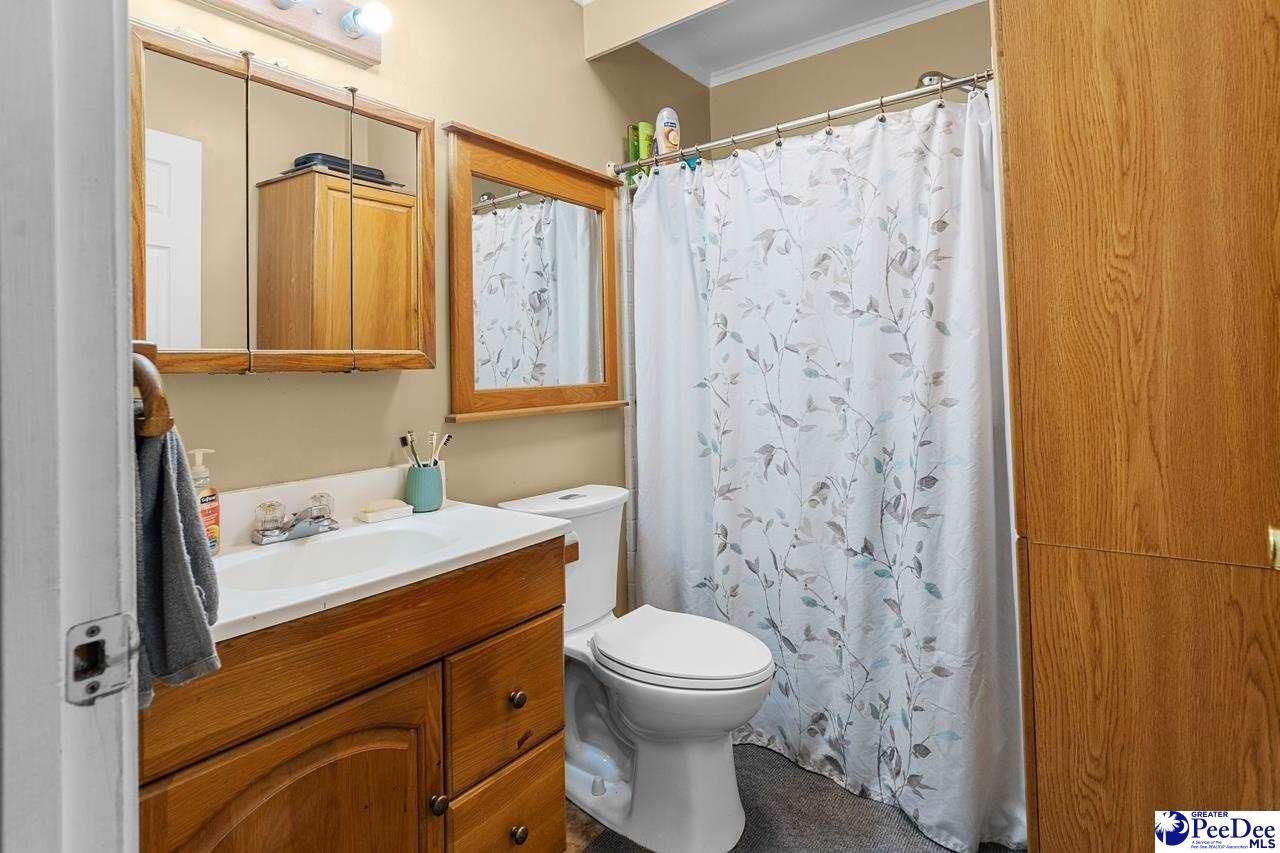 151 E. Pine Ave Photo 16