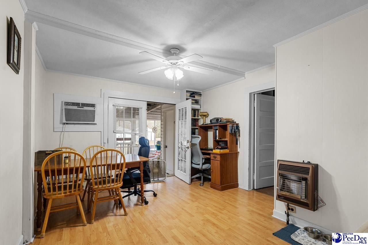 151 E. Pine Ave Photo 20