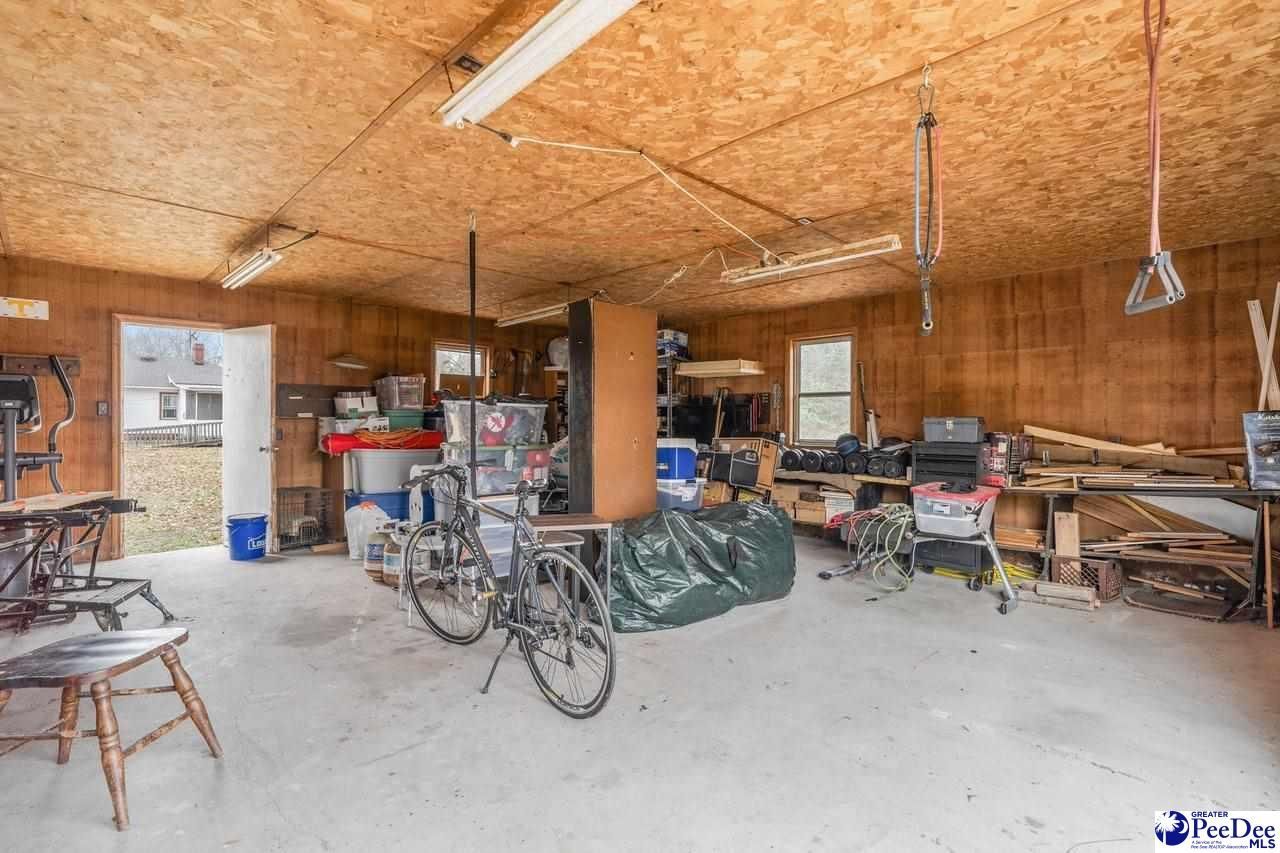 151 E. Pine Ave Photo 30