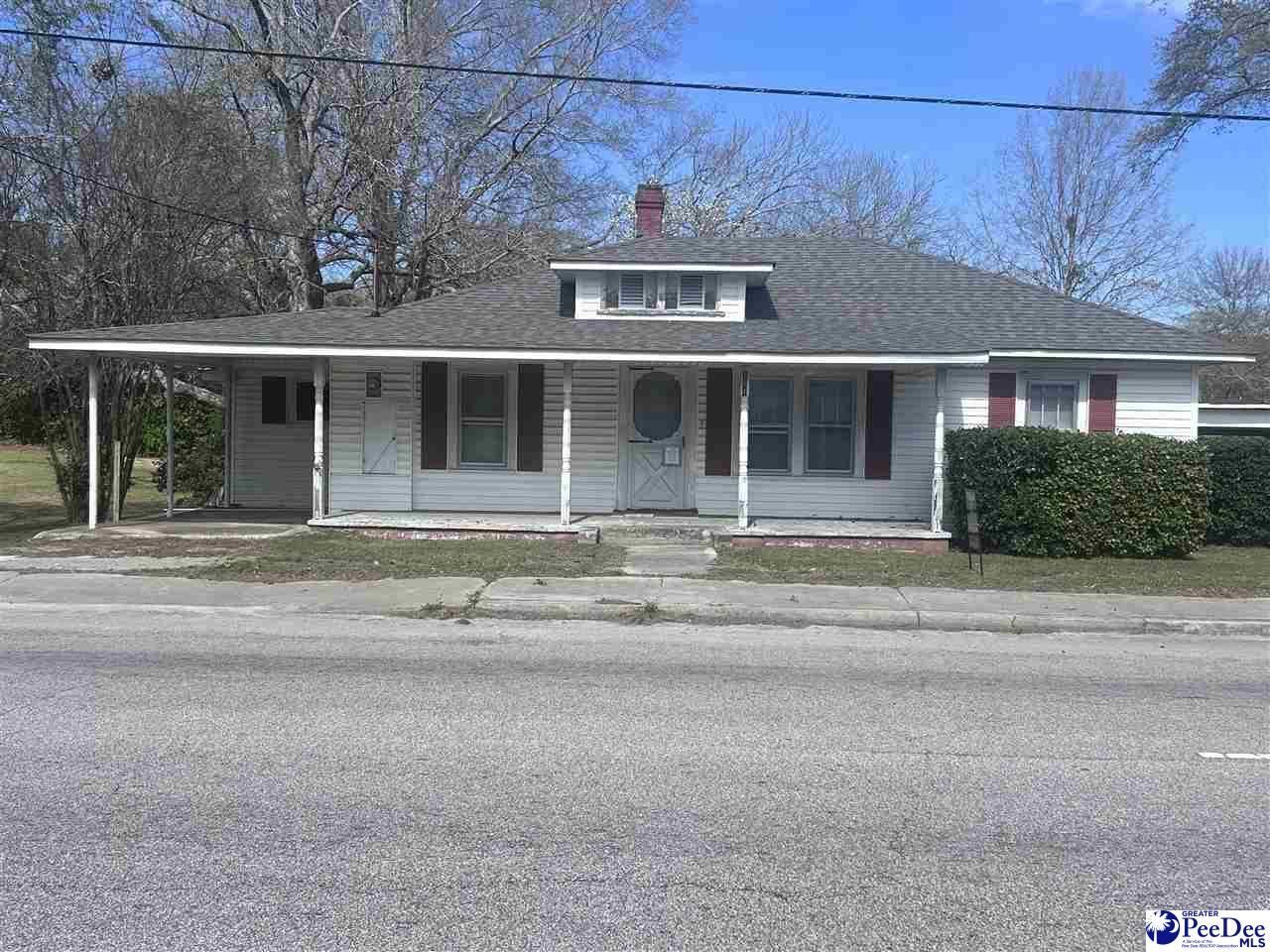 151 E. Pine Ave Photo 4