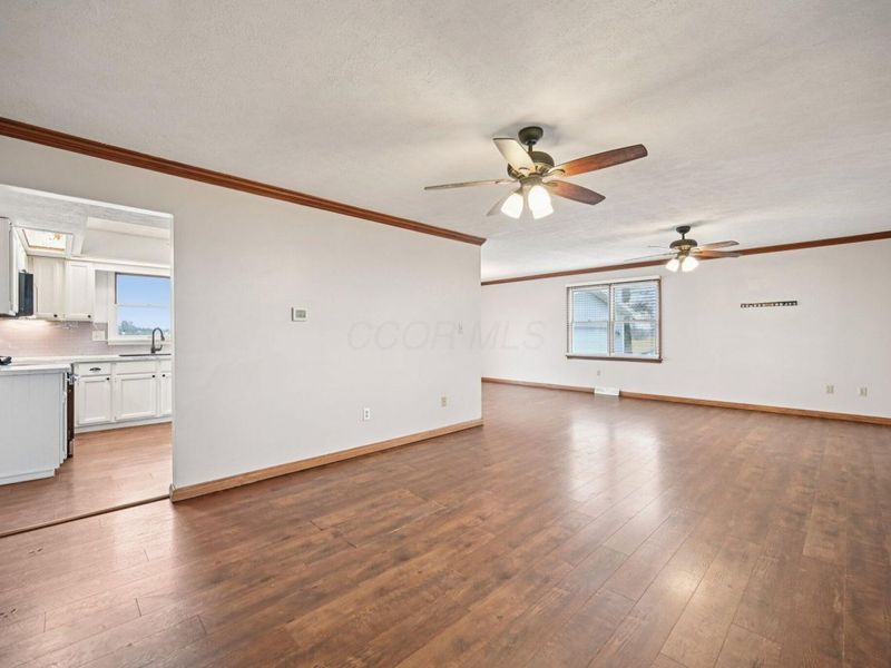 25960 Egypt Pike , New Holland, OH 43145 Photo 9