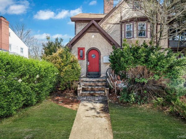 22 Fairview Boulevard , Hempstead, NY 11550