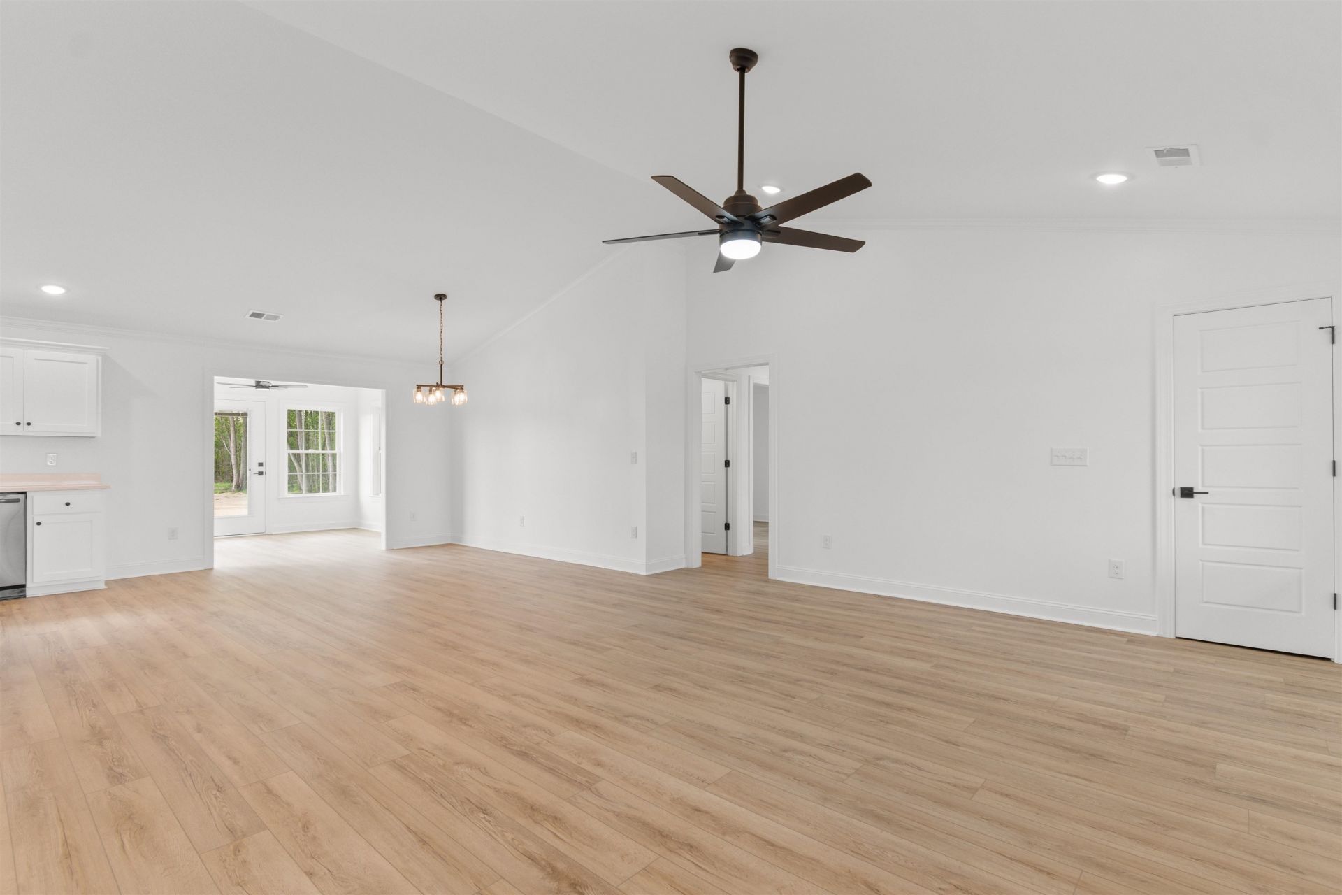 3160 Chapel Rd. Photo 16