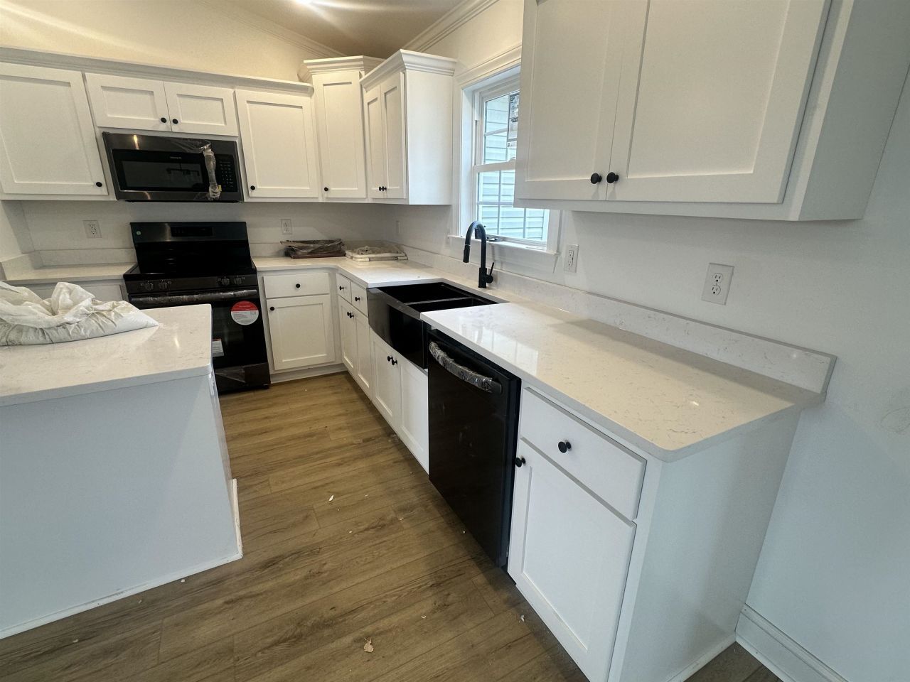 3160 Chapel Rd. Photo 6