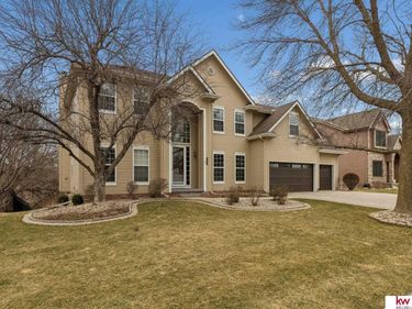 6417 S 178 Street , Omaha, NE 68135