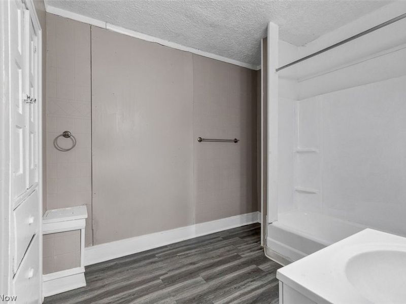 13801 Othello Avenue, Cleveland, OH 44110 Photo 20