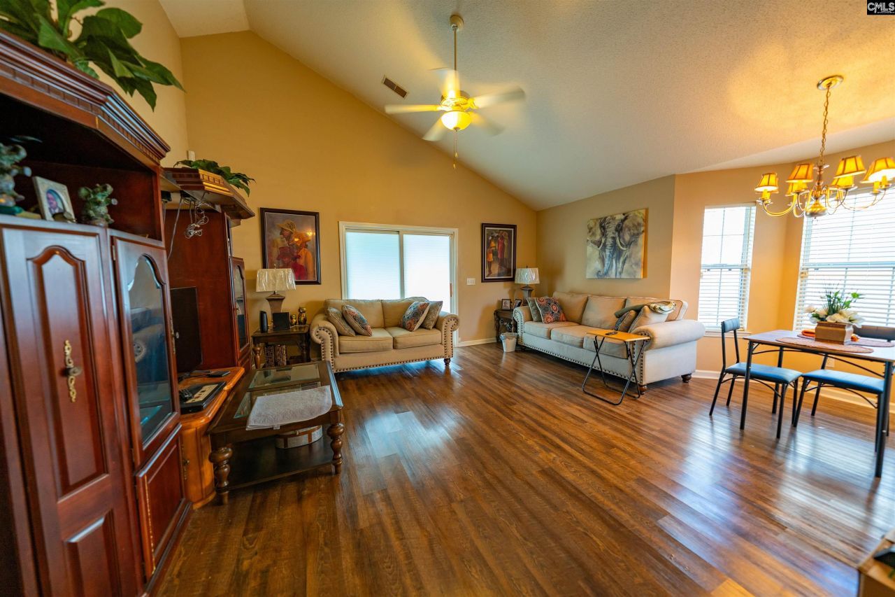 416 Ivy Green Lane Photo 16