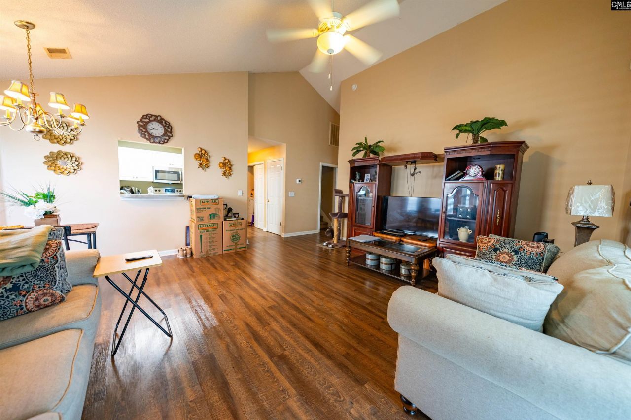 416 Ivy Green Lane Photo 18