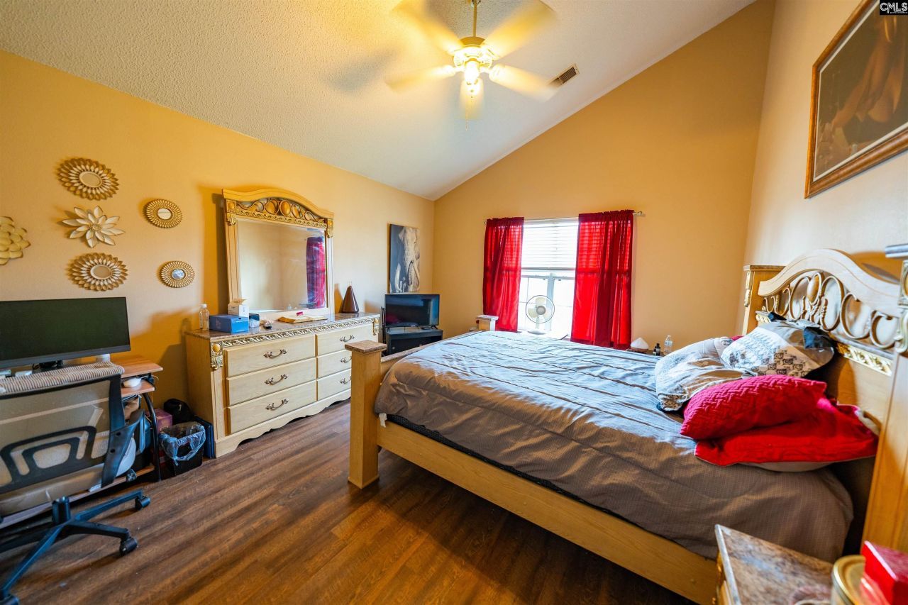 416 Ivy Green Lane Photo 22