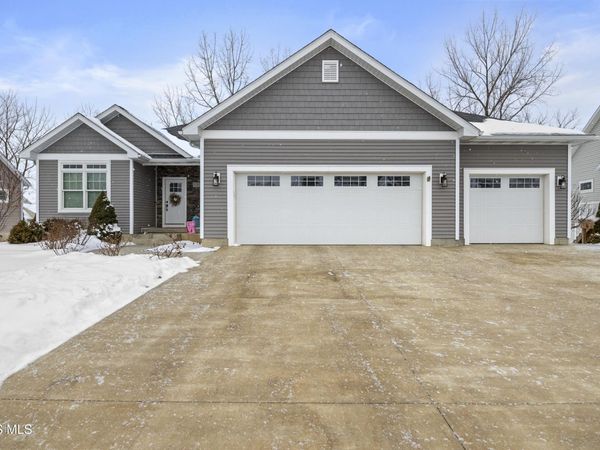 5131 E Blue Teal Drive, Port Clinton, OH 43452