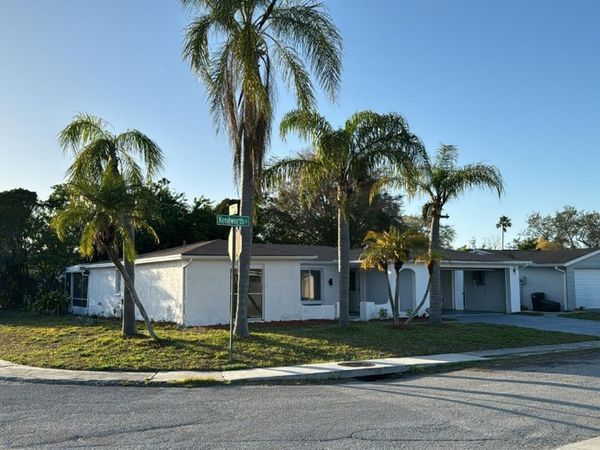 1715 KENILWORTH STREET , HOLIDAY, FL 34691