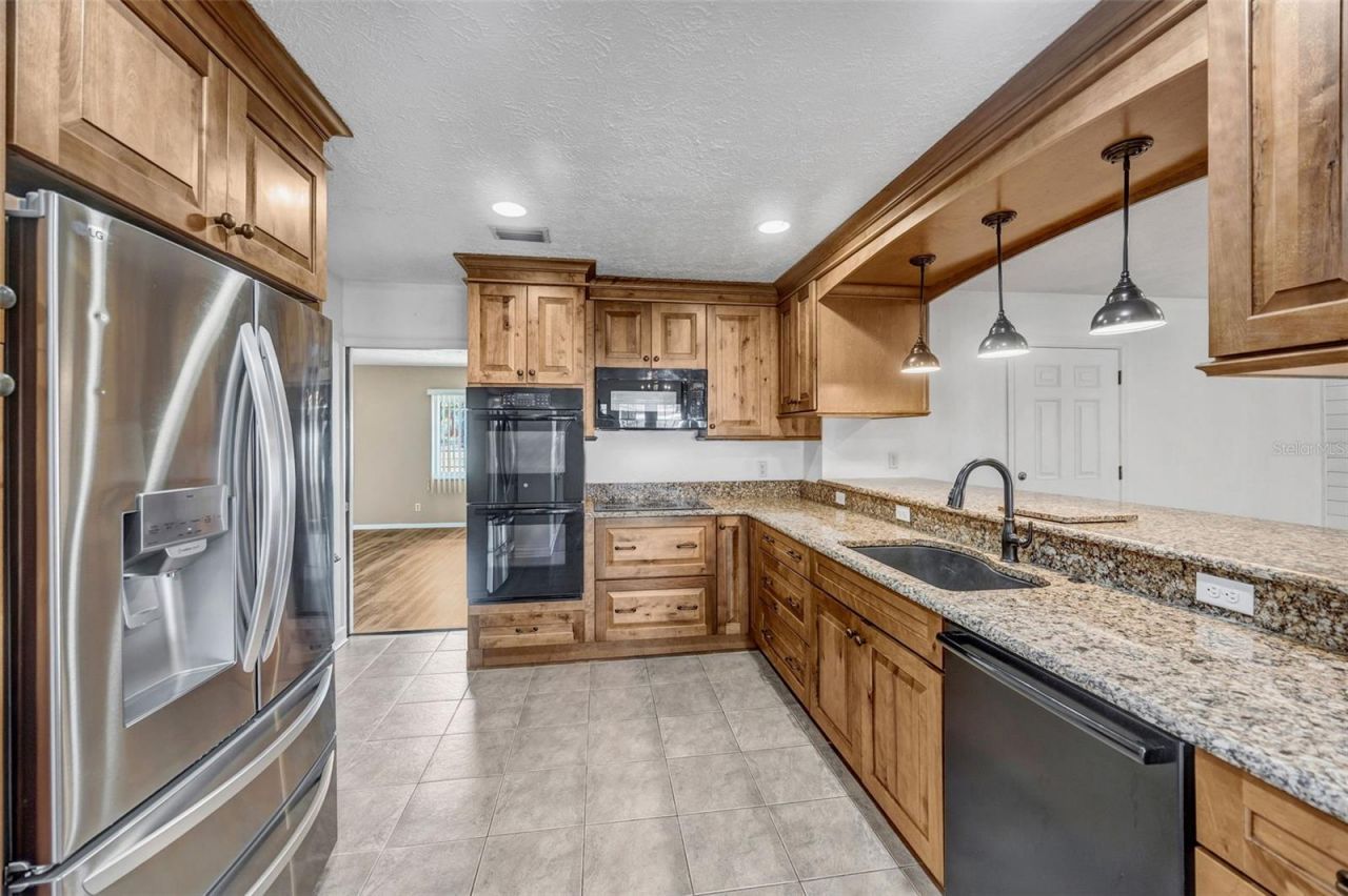 6902 Potts Road, Riverview, FL 33569 Photo