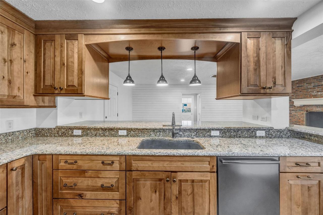 6902 Potts Road, Riverview, FL 33569 Photo
