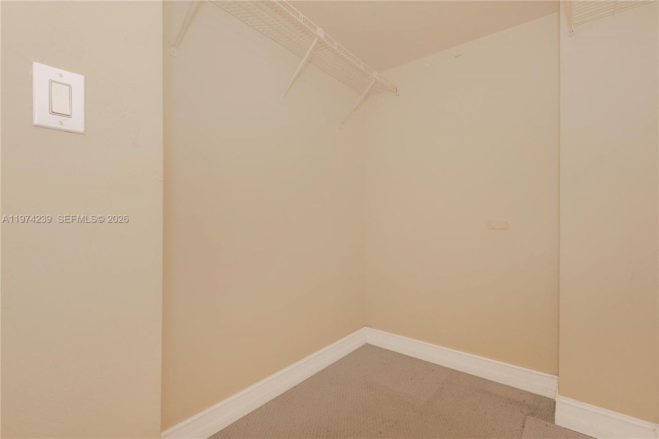 10854 N Kendall Dr , Unit 215, Miami, FL 33176 Photo