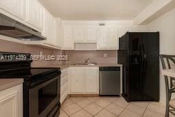 10854 N Kendall Dr , Unit 215, Miami, FL 33176 Photo