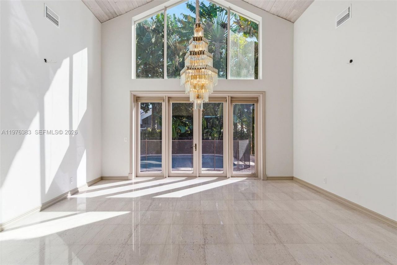 9930 SW 145th St , Miami, FL 33176 Photo