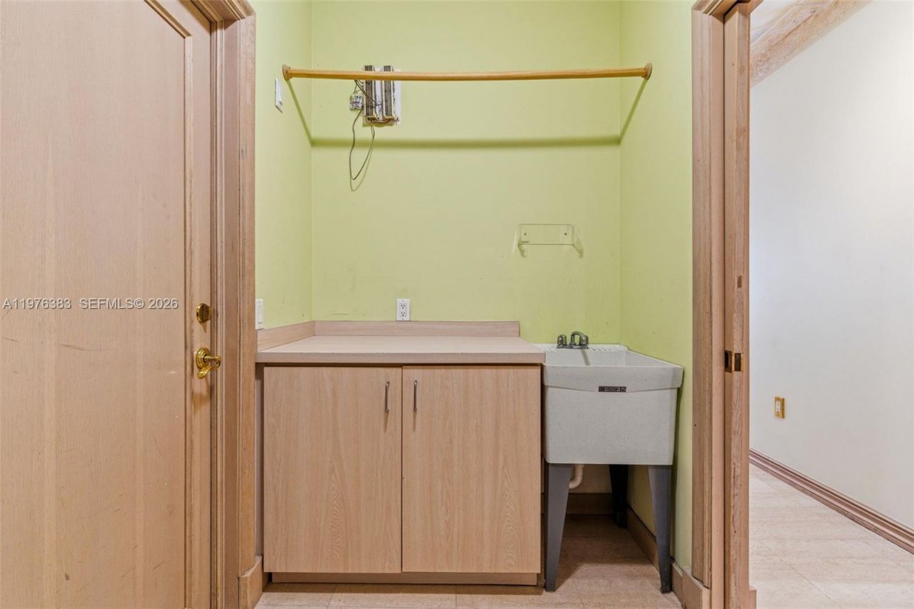 9930 SW 145th St , Miami, FL 33176 Photo