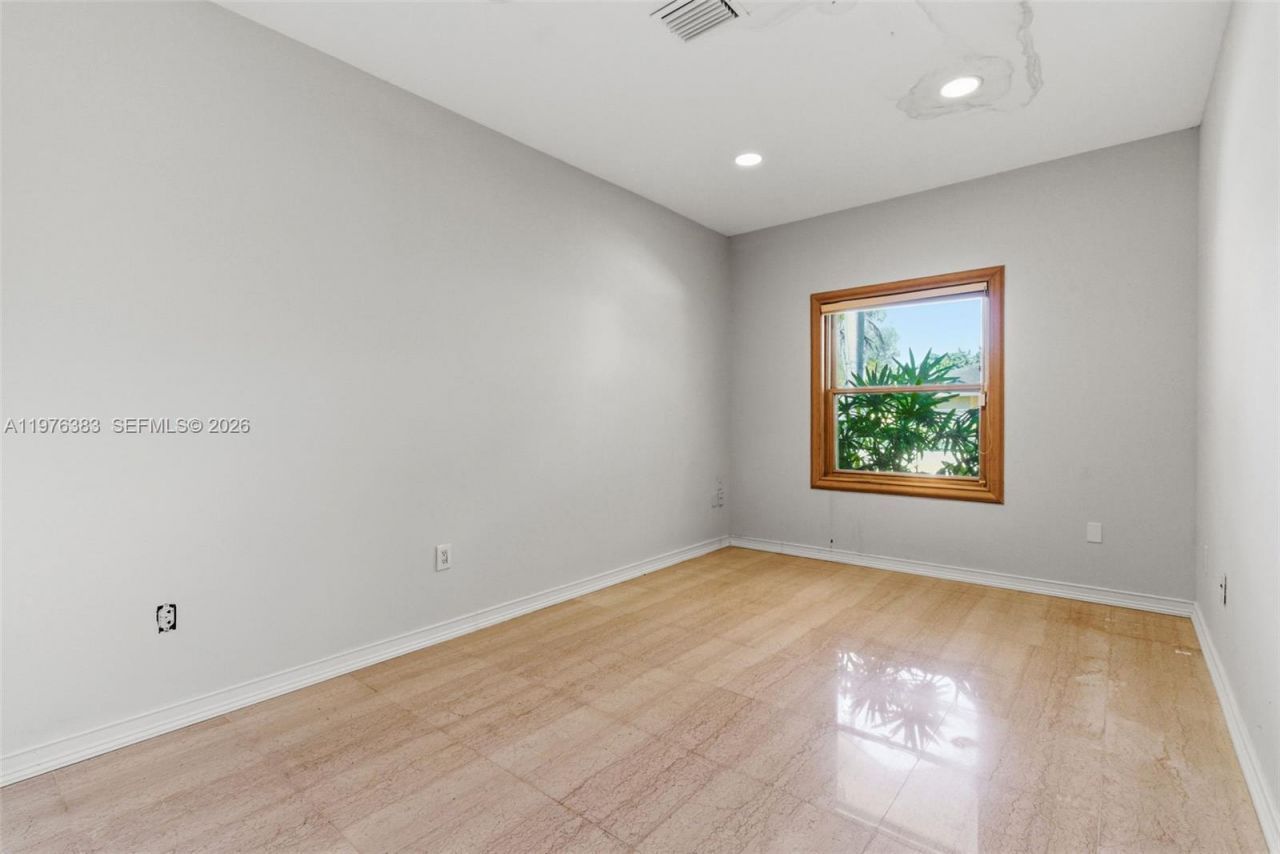 9930 SW 145th St , Miami, FL 33176 Photo