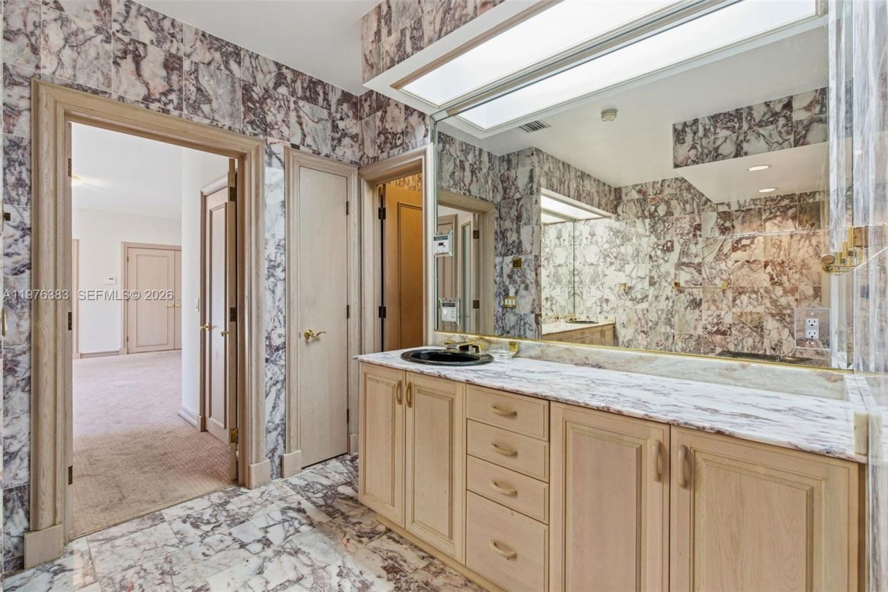 9930 SW 145th St , Miami, FL 33176 Photo