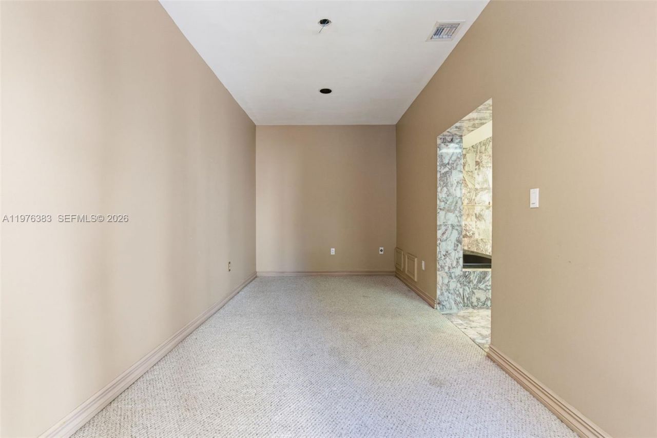 9930 SW 145th St , Miami, FL 33176 Photo