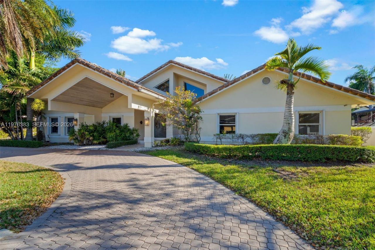 9930 SW 145th St , Miami, FL 33176 Photo