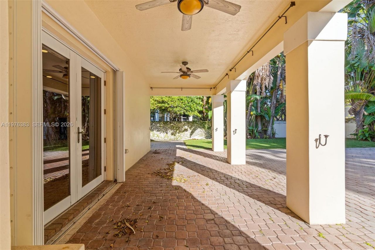 9930 SW 145th St , Miami, FL 33176 Photo