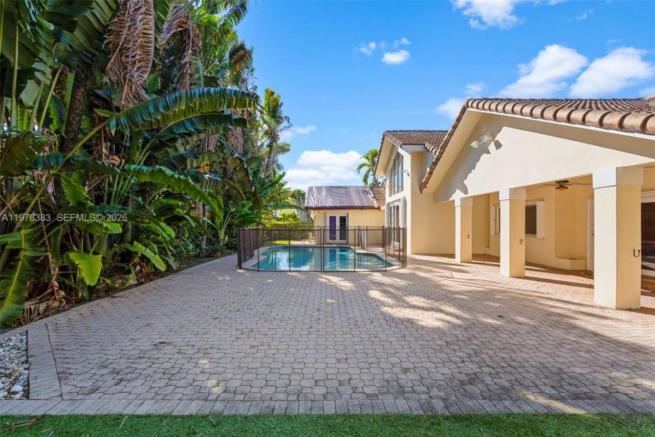 9930 SW 145th St , Miami, FL 33176 Photo