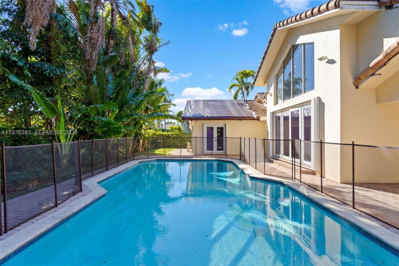 9930 SW 145th St , Miami, FL 33176 Photo