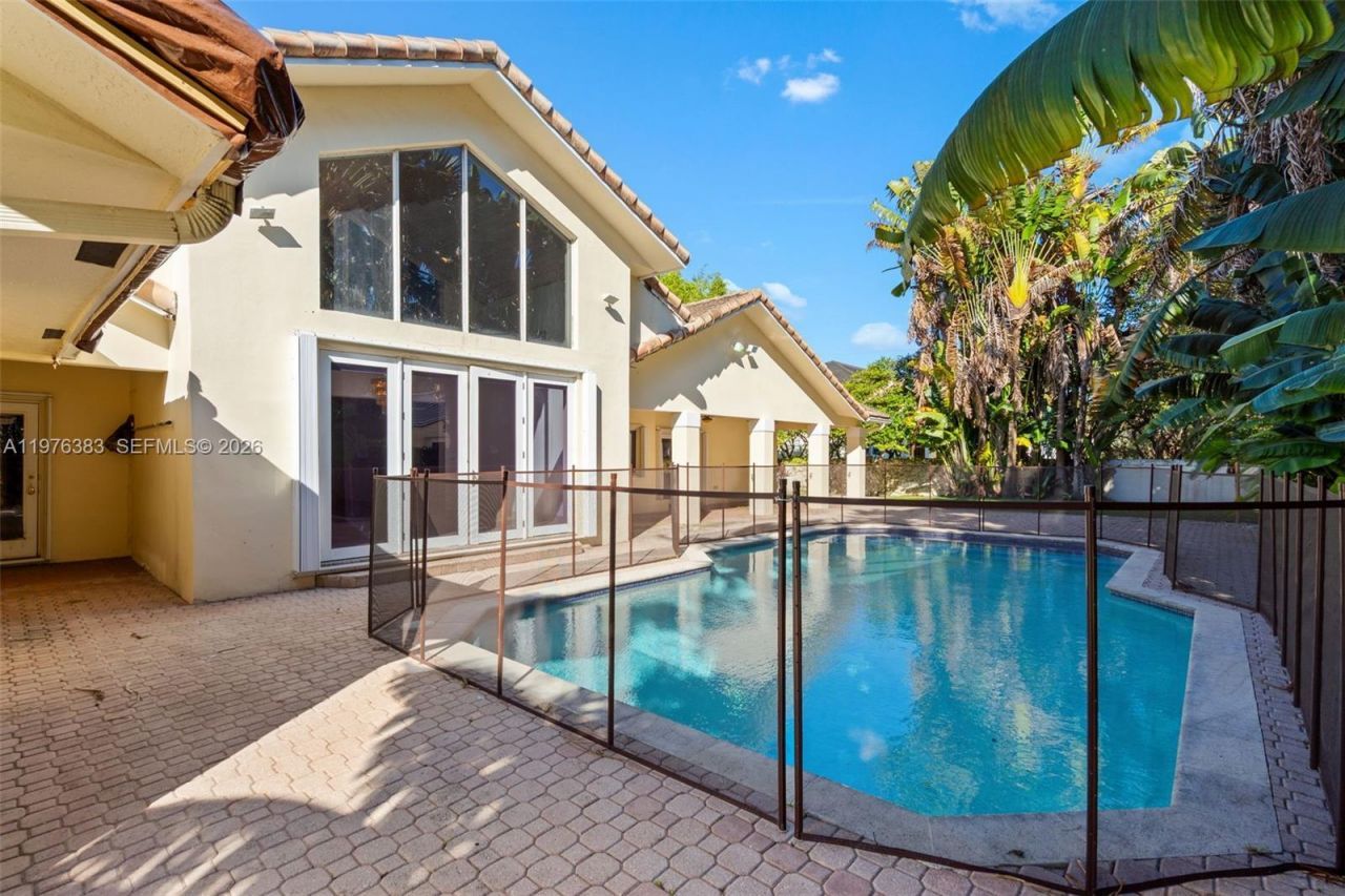 9930 SW 145th St , Miami, FL 33176 Photo